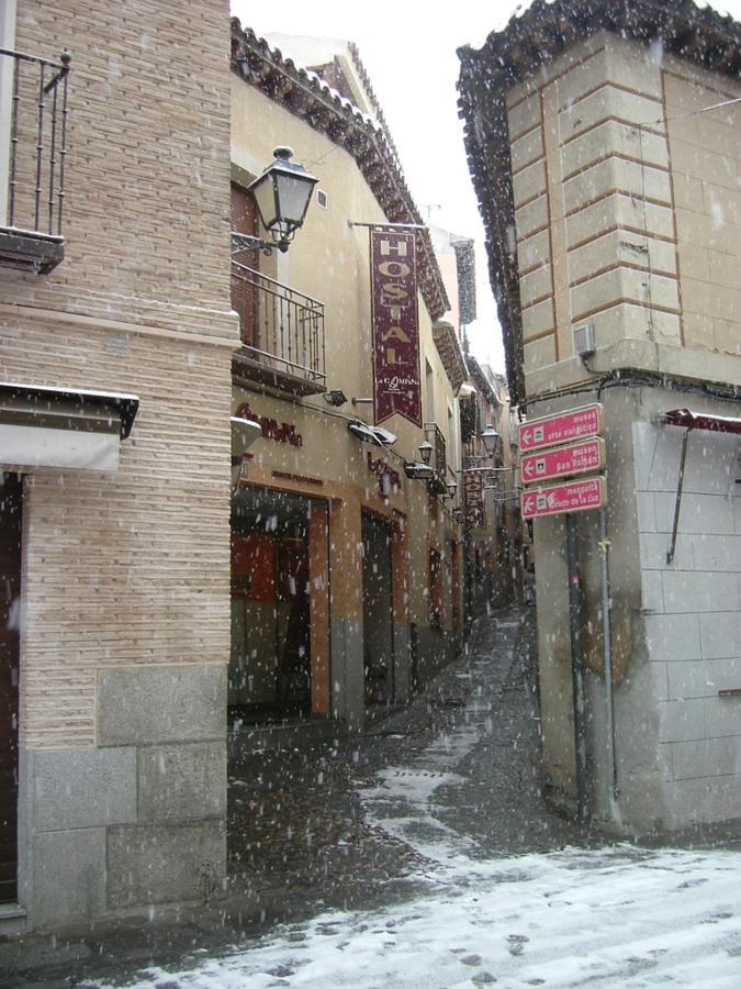 Hostal La Campana Toledo Luaran gambar